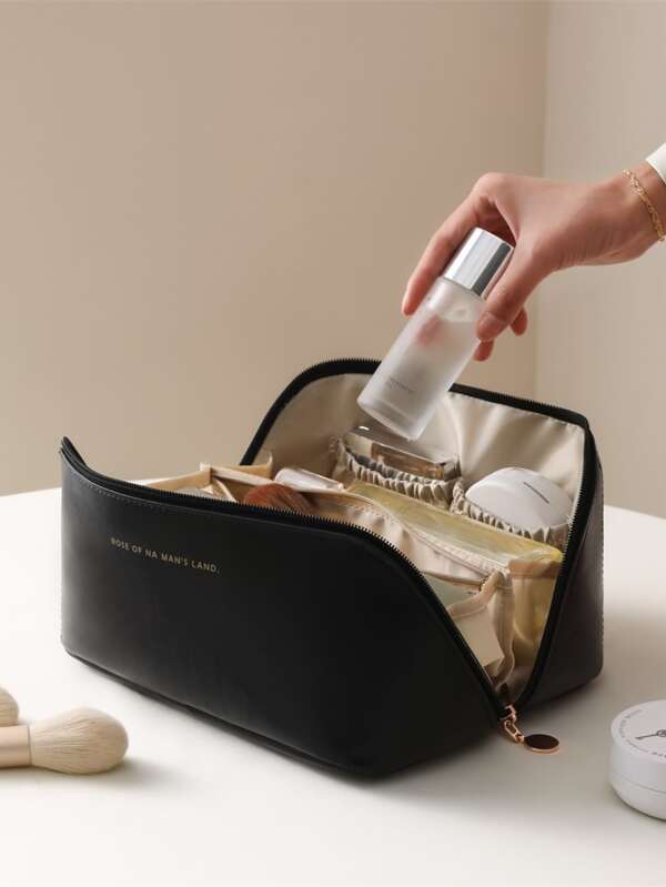 1pc Letter Graphic Organ Pillow Bag With Handle, Black Multi Layer Partition,