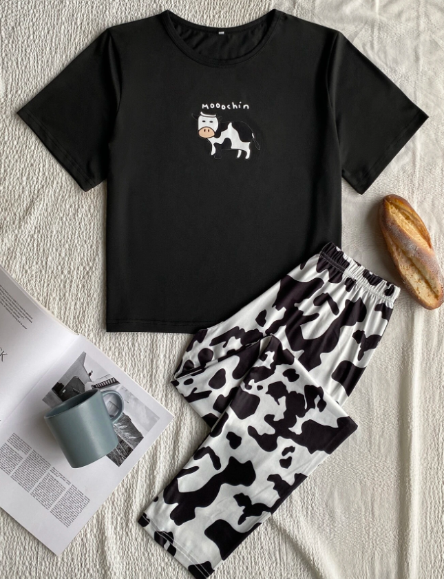 Cartoon & Letter Graphic Pajama Set