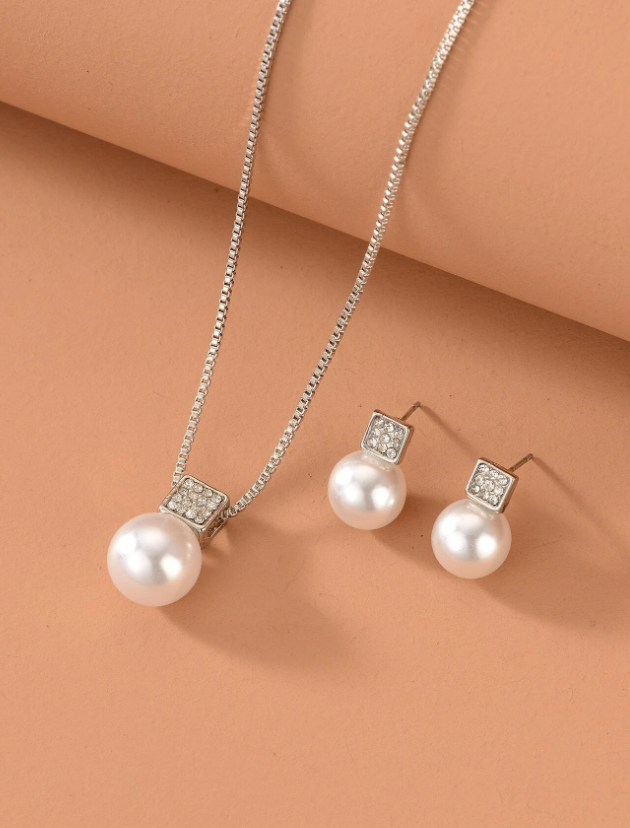 3pcs Rhinestone & Faux Pearl Decor Jewelry Set