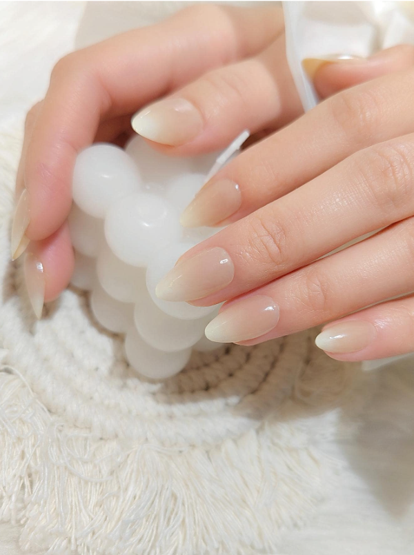 24pcs Short Almond Ombre Fake Nail & 1pc Nail File & 1sheet Tape