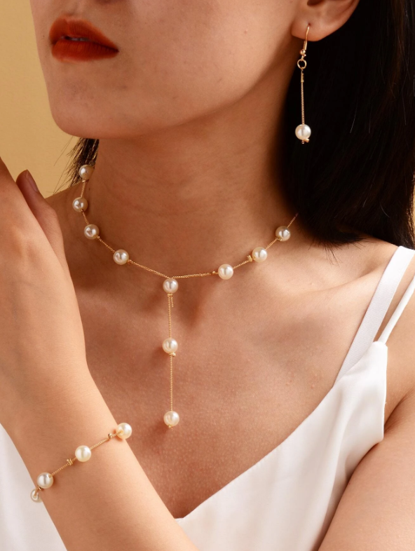 4pcs Faux Pearl Decor Jewelry Set