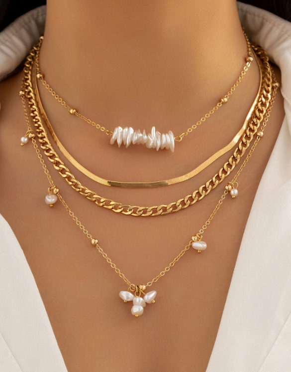 4pcs Faux Pearl Decor Necklace