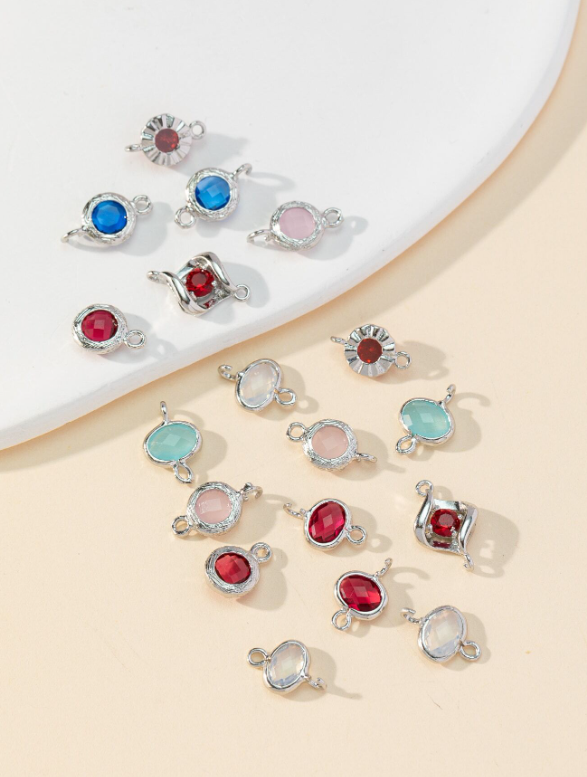 18pcs Random Cubic Zirconia Oval & Round DIY Pendant