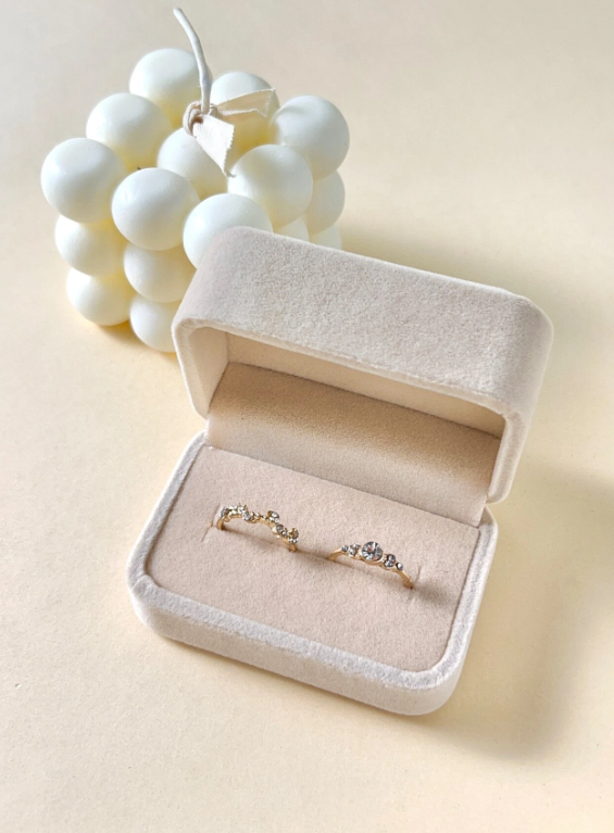 1pc Minimalist Ring Box, Beige Simple Ring Storage Box For Wedding