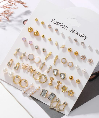 30pairs Rhinestone & Heart Decor Stud Earrings
