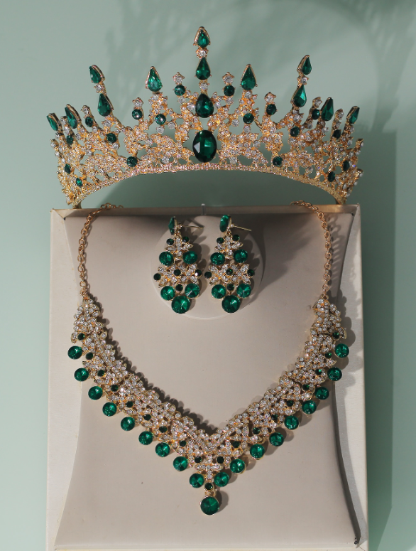1set Women's Gold Bridal Accessories With Green Diamond Decorated Crown, Necklace And Earrings, Three-piece Set For Wedding Dress