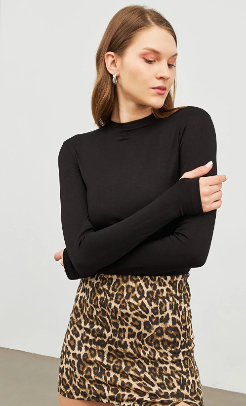 Bukamiss Kadın Siyah Bisiklet Yaka Parmak Detaylı Body prmk1