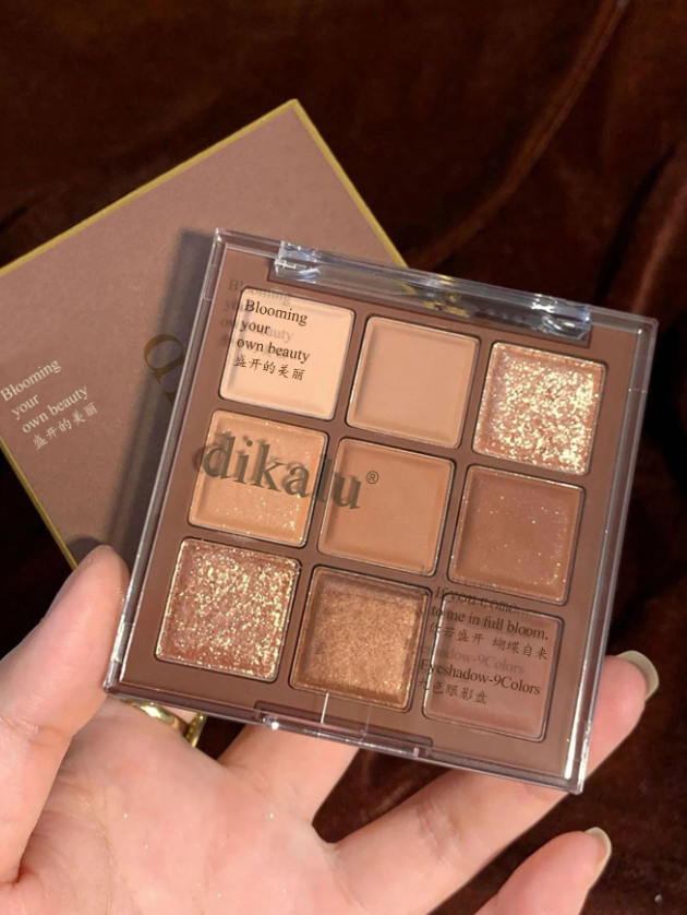 9 ألوان ظلال عيون متلألأ و مادة ليس من السهل خلع المكياج ظلال العيون مكياج منتج الى الاستخدام اليومي