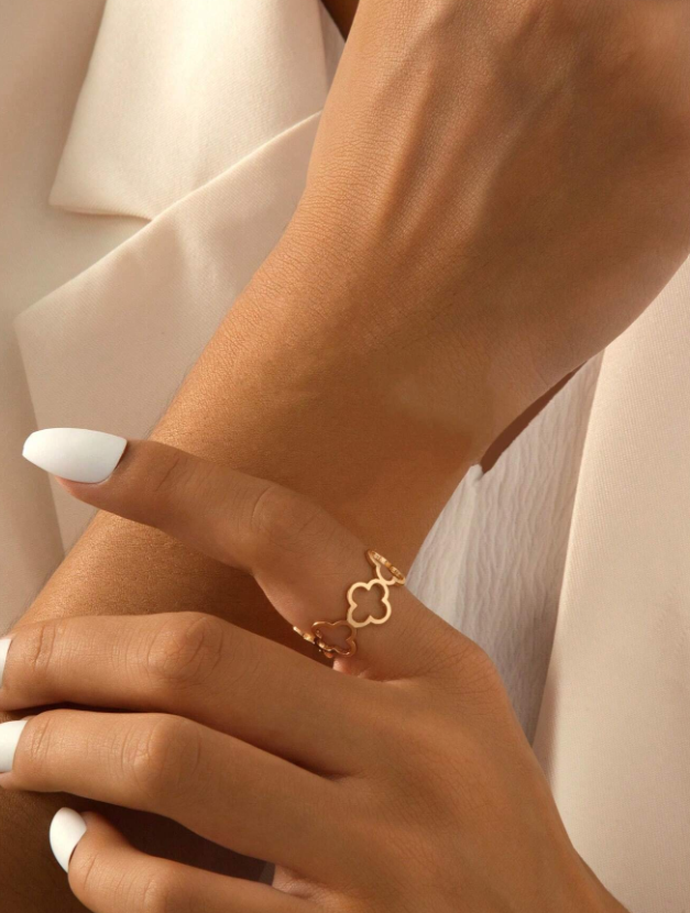 1pc Hollow Out Lucky Four Leaf Clover Ring, Great Gift For Women For Daily Wear Or Festival