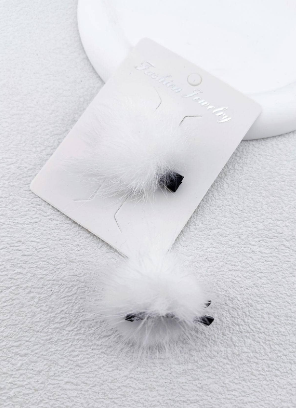 2 قطعة / حزمة مشابك شعر بوم بوم بلون سادة قطرها 4 سم للنساء، مناسبة للاستخدام اليومي جميلة