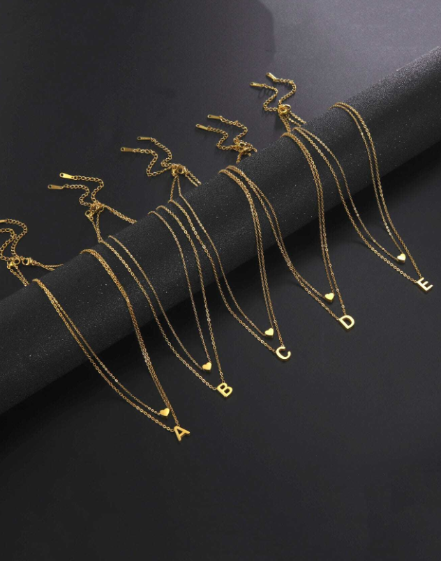 2 قطعة/المجموعة المرأة الفولاذ المقاوم للصدأ الحد الأدنى 26 اسم الحرف الأولي قلادة مجموعة هدية شخصية في عطلة