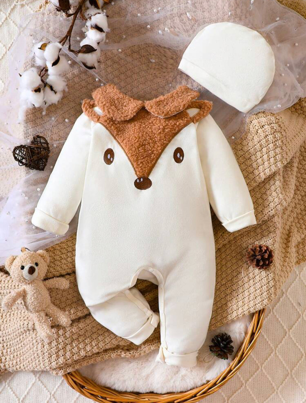 Baby Girl Cartoon Graphic 3D Ear Design Jumpsuit & Hat