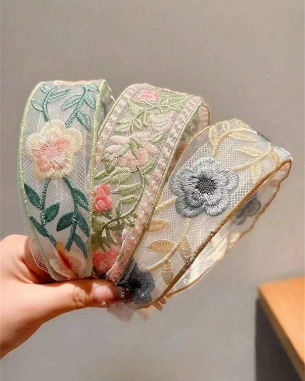 3 قطع شريط رأس نسائي أنيق مطرز بالزهور، متعدد الاستخدامات للحياة اليومية، التنقل، المدرسة، العمل، الشاطئ، الحفلات، هدايا العطلات، الطراز البوهيمي الأنيق