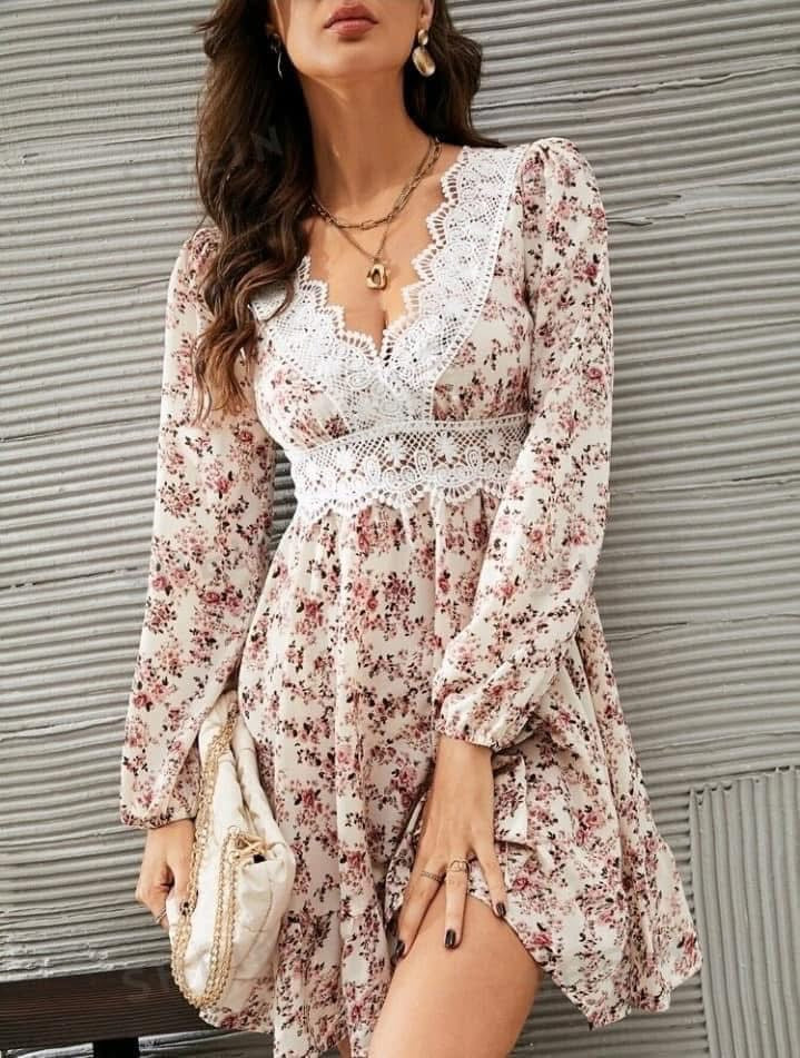 SHEIN Frenchy Ditsy Floral Print Guipure Lace Insert Lantern Sleeve Dress