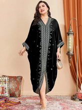 Load image into Gallery viewer, SHEIN Najma Plus Floral &amp; Geo Print Batwing Sleeve Split Hem Dress
