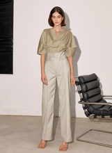 Load image into Gallery viewer, High Waist Seam Detail Suit Pants
