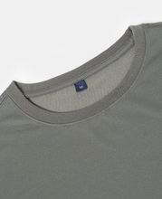 Load image into Gallery viewer, Manfinity Homme Men Building &amp; Letter Graphic Tee
