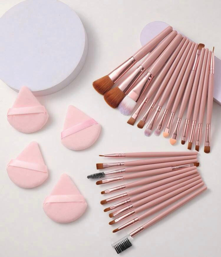 24pcs Makeup Brush Set & 4pcs Makeup Puff