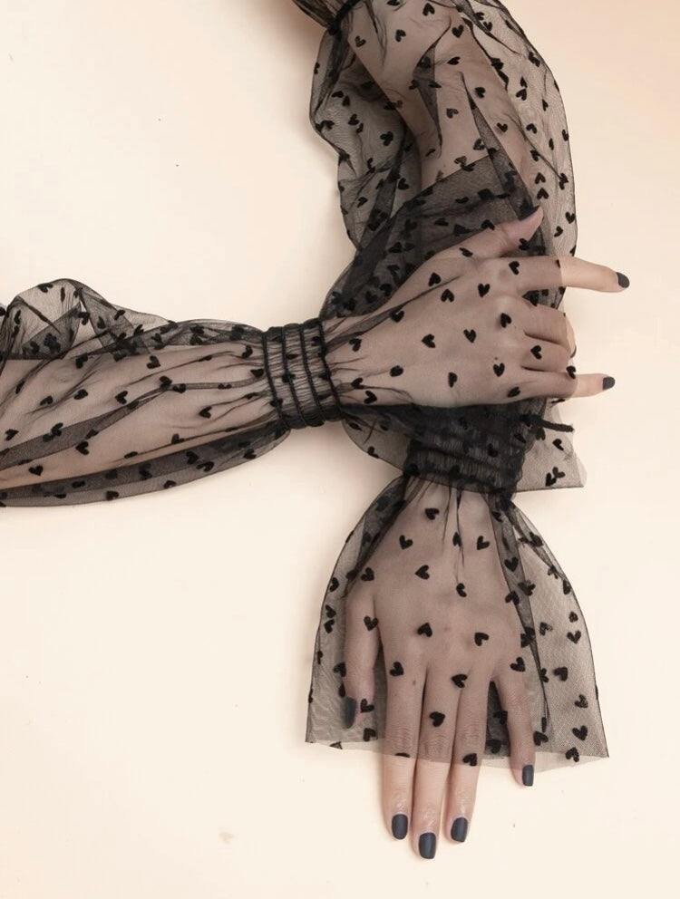 Heart Pattern Flounce Cuff Arm Sleeves