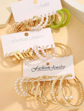 Load image into Gallery viewer, 17pairs Faux Pearl Decor Chain Design Hoop Earrings
