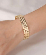 Load image into Gallery viewer, Hollow Out Cuff Bangle
