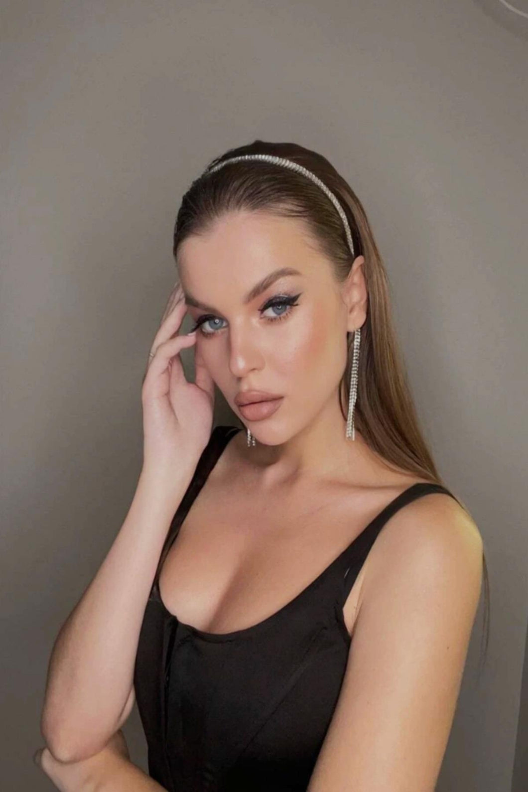 BAHELS Kadın Kristal Taşlı Sallantılı