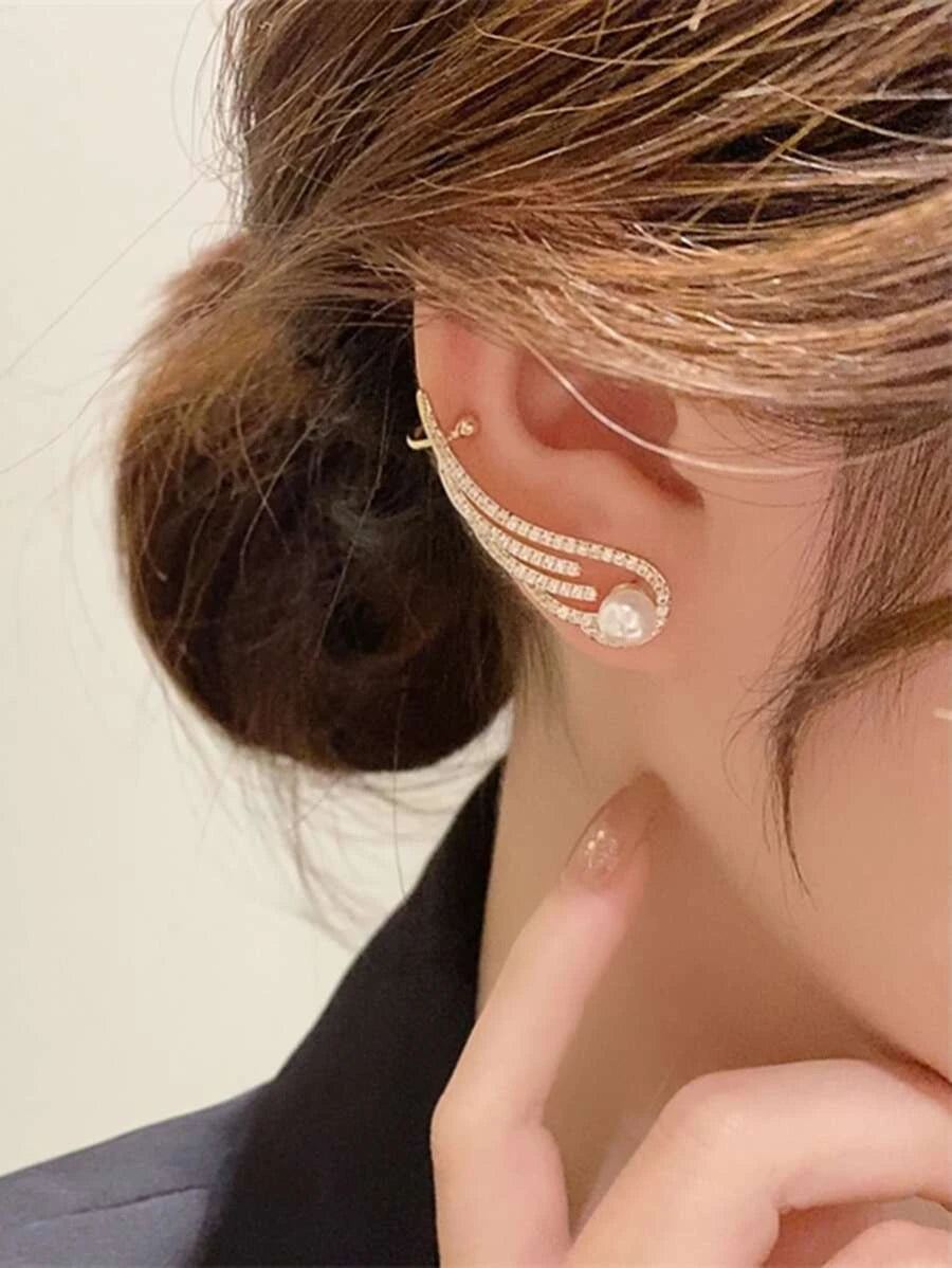 1pc Cubic Zirconia Wing Decor Earring