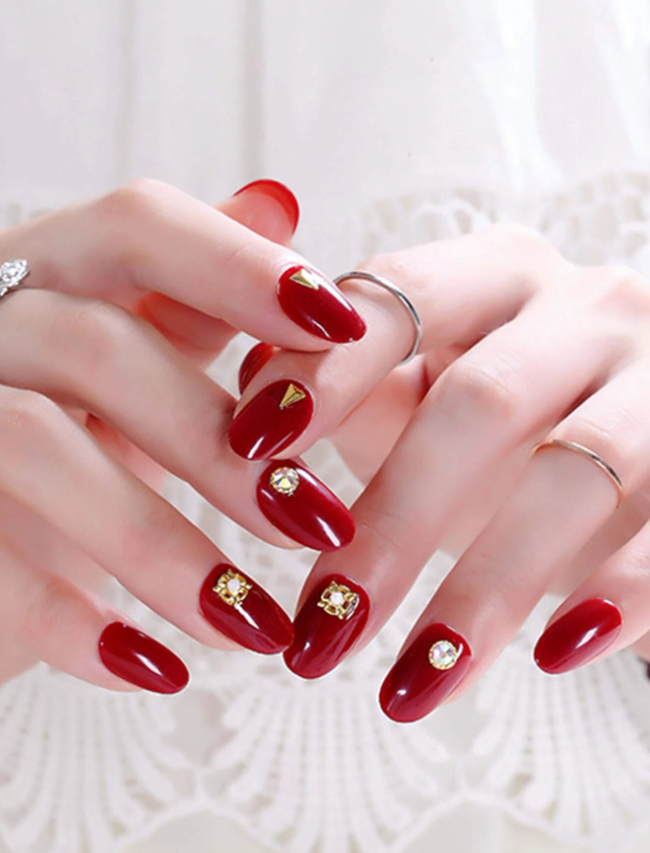 24pcs Short Oval 3D Rhinestone Decor Fake Nail & 1pc Nail File & 1sheet Tape