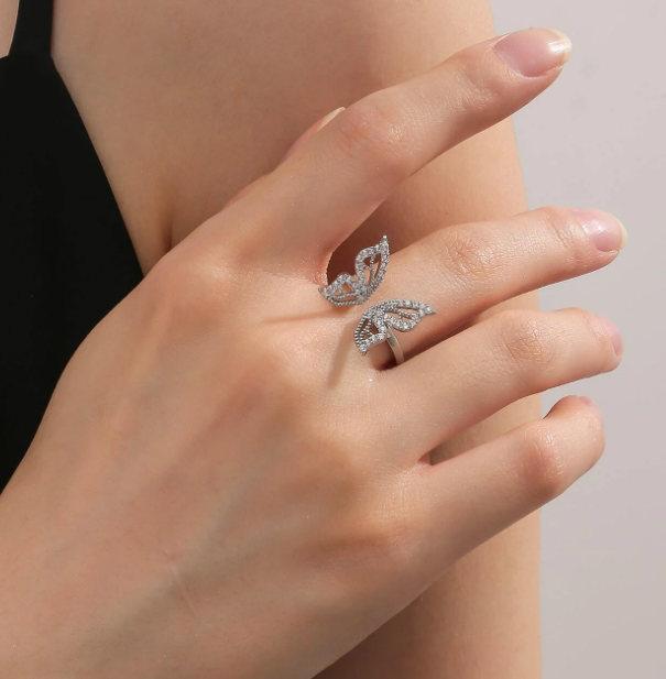 Rhinestone Butterfly Design Cuff Ring