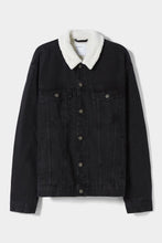 Load image into Gallery viewer, Bershka
